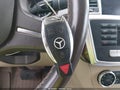 2013 Mercedes-Benz ML-Class — photo 11 of 18 | VIN 4JGDA5HB7DA153309