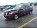 2009 Honda Accord — photo 2 of 15 | VIN 1HGCP26469A089421