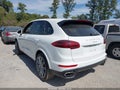 2017 Porsche Cayenne — photo 3 of 16 | VIN WP1AA2A27HKA91831