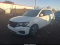 2017 Nissan Pathfinder — photo 2 of 17 | VIN 5N1DR2MN1HC630267