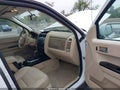 2008 Ford Escape — photo 5 of 16 | VIN 1FMCU04168KD32329