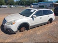 2014 Subaru Outback — photo 2 of 16 | VIN 4S4BRCLC1E3215197