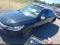 2016 Honda Accord — photo 2 of 15 | VIN 1HGCR2F72GA213993