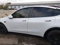 2021 Tesla Model Y — photo 14 of 18 | VIN 5YJYGDEE1MF188853
