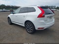 2017 Volvo XC60 — photo 3 of 11 | VIN YV449MRR7H2204954