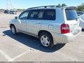 2006 Toyota Highlander — photo 3 of 11 | VIN JTEEP21A260156047