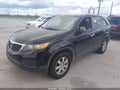 2011 Kia Sorento — photo 2 of 11 | VIN 5XYKT3A15BG153835