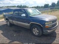 2000 Chevrolet Silverado 1500 — photo 1 of 11 | VIN 2GCEK19T2Y1264730