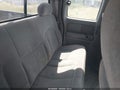 2000 Chevrolet Silverado 1500 — photo 8 of 11 | VIN 2GCEK19T2Y1264730