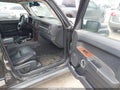 2010 Jeep Commander — photo 5 of 11 | VIN 1J4RG5GT7AC114426
