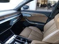 2019 Audi A8 — photo 5 of 16 | VIN WAU8EAF81KN025015