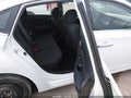 2019 Nissan Sentra — photo 8 of 11 | VIN 3N1AB7AP0KY442193