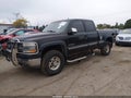 2001 Chevrolet Silverado 2500 — photo 2 of 11 | VIN 1GCHK29U21Z261478