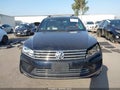 2017 Volkswagen Touareg — photo 13 of 17 | VIN WVGRF7BP7HD003003