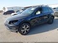 2017 Volkswagen Touareg — photo 2 of 17 | VIN WVGRF7BP7HD003003