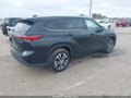 2021 Toyota Highlander Hybrid — photo 4 of 17 | VIN 5TDGBRCHXMS533488
