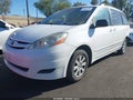 2010 Toyota Sienna — photo 2 of 12 | VIN 5TDKK4CC1AS339526