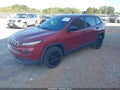 2016 Jeep Cherokee — photo 2 of 11 | VIN 1C4PJLAB8GW238148
