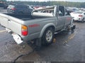 2001 Toyota Tacoma — photo 4 of 15 | VIN 5TEGN92N41Z805448