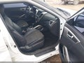 2016 Hyundai Veloster — photo 5 of 16 | VIN KMHTC6AD7GU300335
