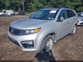 2013 Kia Sorento — photo 2 of 13 | VIN 5XYKWDA20DG375093