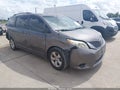 2011 Toyota Sienna — photo 1 of 16 | VIN 5TDKK3DC3BS167865