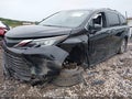 2025 Toyota Sienna — photo 6 of 16 | VIN 5TDJRKEC5SS244056