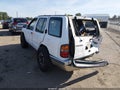 1997 Nissan Pathfinder — photo 3 of 16 | VIN JN8AR05S6VW103968