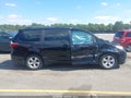 2017 Toyota Sienna — photo 13 of 16 | VIN 5TDKZ3DC3HS898557