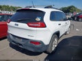 2016 Jeep Cherokee — photo 4 of 17 | VIN 1C4PJMAB2GW122689