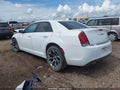 2018 Chrysler 300 — photo 3 of 16 | VIN 2C3CCAAG5JH320051