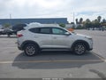 2018 Hyundai Tucson — photo 13 of 16 | VIN KM8J33A42JU653479