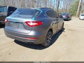 2017 Maserati Levante — photo 4 of 18 | VIN ZN661YUS4HX238551