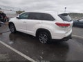 2018 Toyota Highlander — photo 3 of 20 | VIN 5TDJZRFH9JS549996