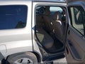 2009 Chevrolet HHR — photo 8 of 13 | VIN 3GNCA23B99S554590