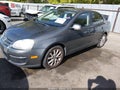 2010 Volkswagen Jetta — photo 2 of 15 | VIN 3VWRZ7AJXAM123068