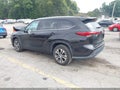 2020 Toyota Highlander — photo 3 of 16 | VIN 5TDGZRAH9LS015658