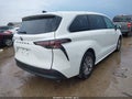 2026 Toyota Sienna — photo 4 of 16 | VIN 5TDKRKEC5TS296390
