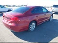 2015 Volkswagen Passat — photo 4 of 11 | VIN 1VWAT7A32FC056667