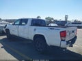 2017 Toyota Tacoma — photo 3 of 16 | VIN 3TMBZ5DNXHM011291