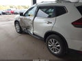 2017 Nissan Rogue — photo 6 of 16 | VIN 5N1AT2MV0HC730171