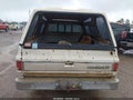 1986 Chevrolet C10 — photo 6 of 10 | VIN 1GCDC14H3GS161035