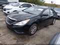 2013 Hyundai Sonata — photo 2 of 15 | VIN 5NPEB4AC8DH573480