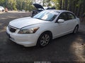 2009 Honda Accord — photo 2 of 16 | VIN 1HGCP26839A116335