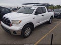 2011 Toyota Tundra — photo 2 of 17 | VIN 5TFUY5F14BX169617