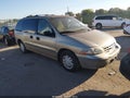 2000 Ford Windstar — photo 1 of 11 | VIN 2FMZA5142YBA97324
