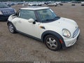 2009 Mini Cooper — photo 1 of 17 | VIN WMWMF33549TW77702