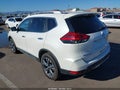 2017 Nissan Rogue — photo 3 of 16 | VIN JN8AT2MV8HW270037