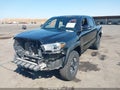 2018 Toyota Tacoma — photo 2 of 16 | VIN 5TFCZ5AN6JX123353