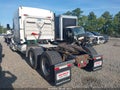 2016 Freightliner Cascadia 125 — photo 3 of 18 | VIN 3AKJGLD50GSHA7529